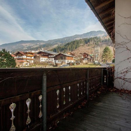 Apartment In Hart Im Zillertal With Garden Balcony Parking Fuegen Exterior photo